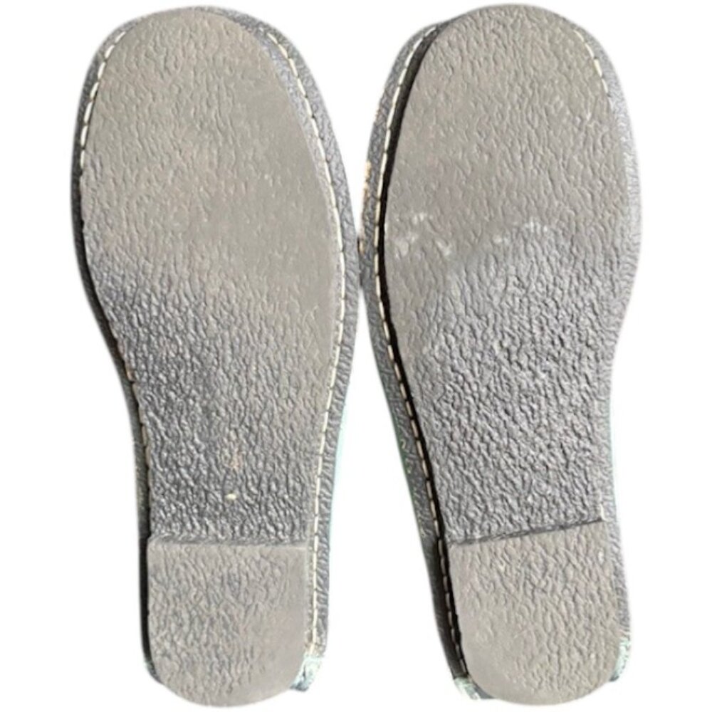 Women’s Mint Leather Floral Slip-On Flats - Picture 8 of 10